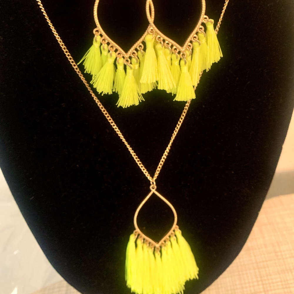 Neon Earring & Necklace Set